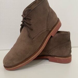 Ralph Lauren Men's Tan Suede Chukka Boots size 10 D